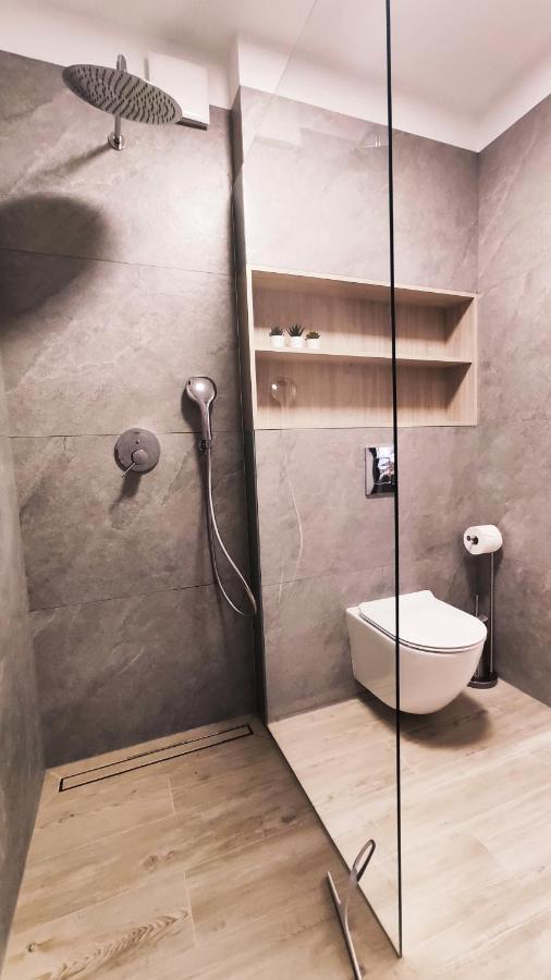 Kącik 10 by Homeprime Kraków Eksteriør billede